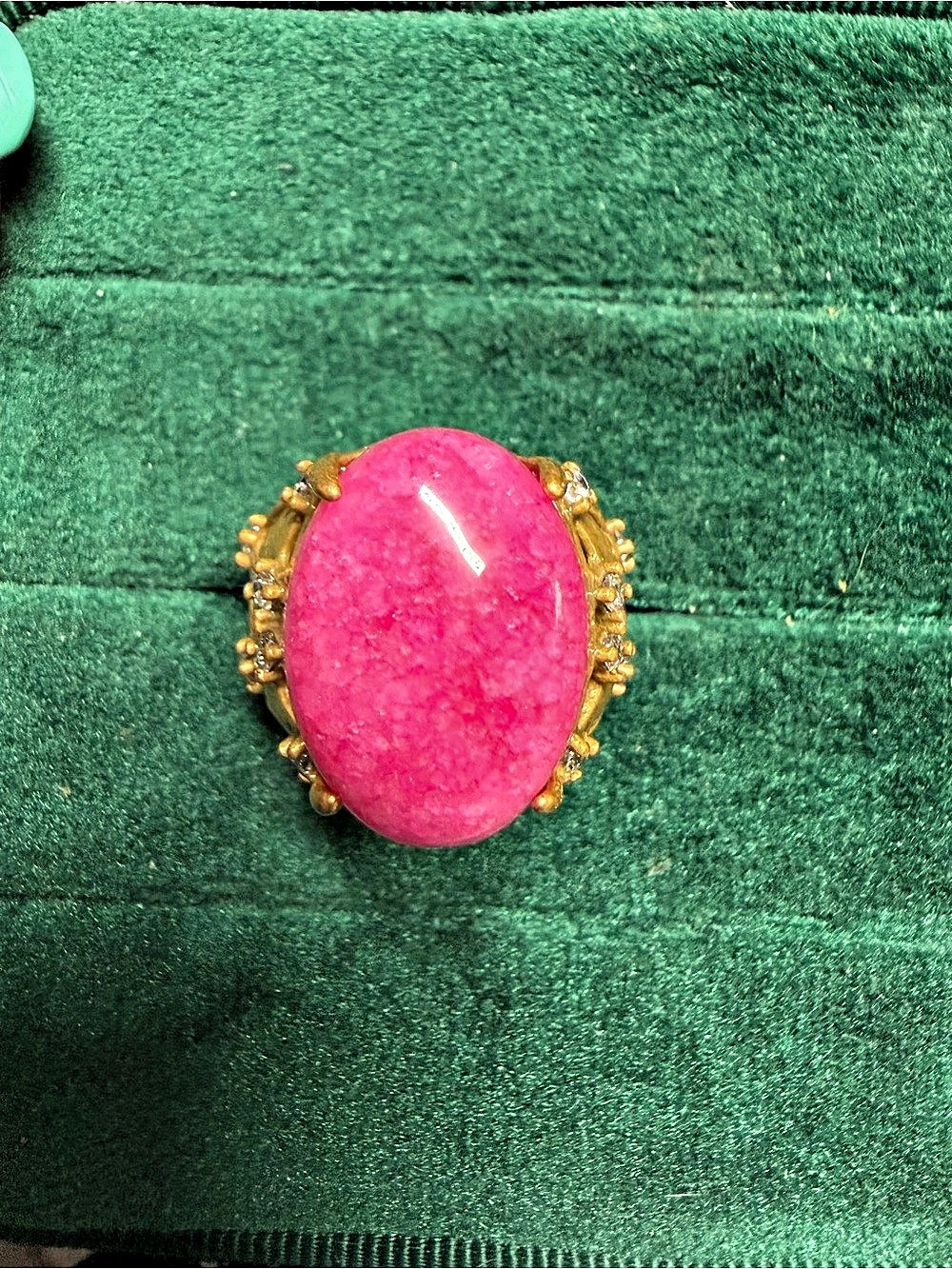 Pink crackle quartz golden vintage Statement Ring size 8